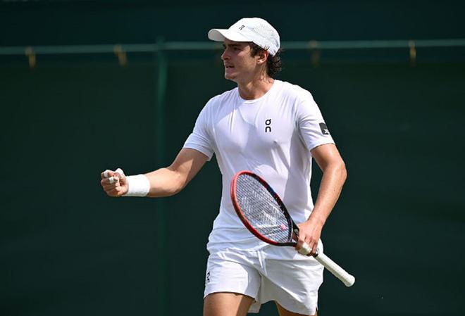 次严峻考验 次严峻考验