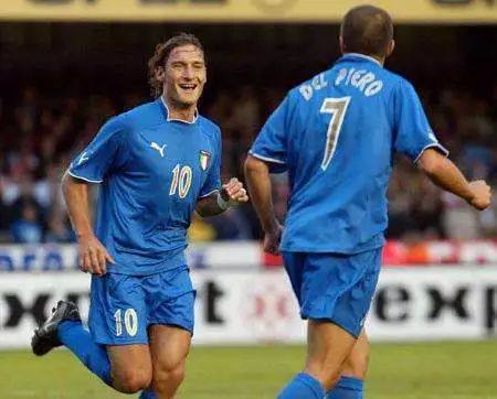 龙赛罗：欧冠圣歌响起时马竞永远无法击倒我们.