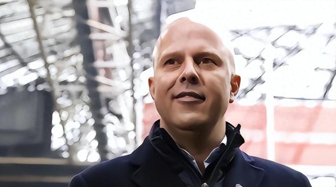 瓦茨克的策 瓦茨克的策