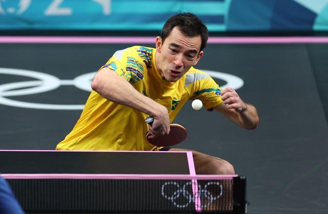 希罗发底线球长传阿德巴约，热火半场前最后一攻打出精妙配合.