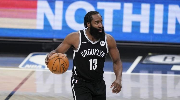 莱万等三大主力出场时间较少，波兰主帅：很难连续踢满两场世预赛