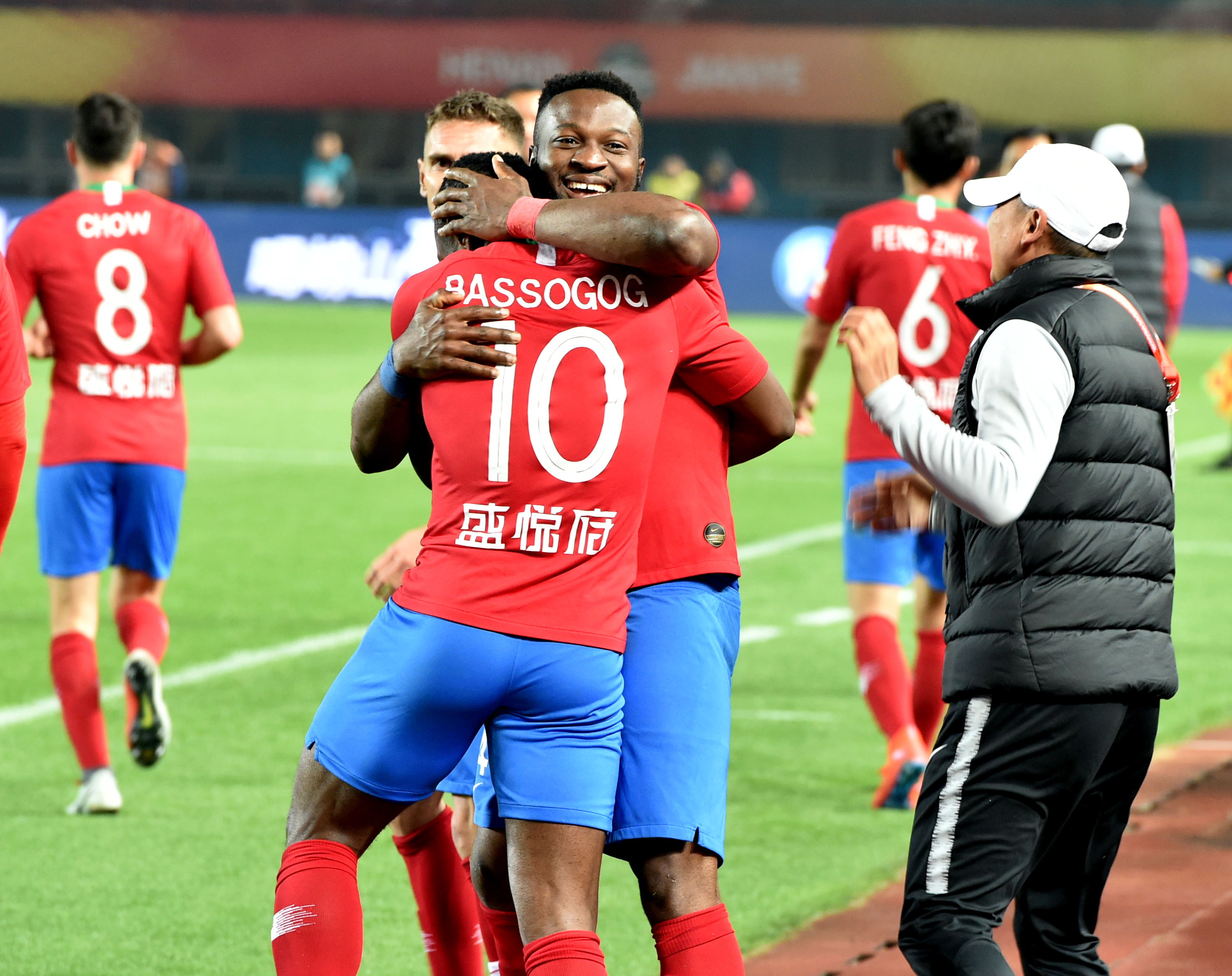 与高质量 与高质量