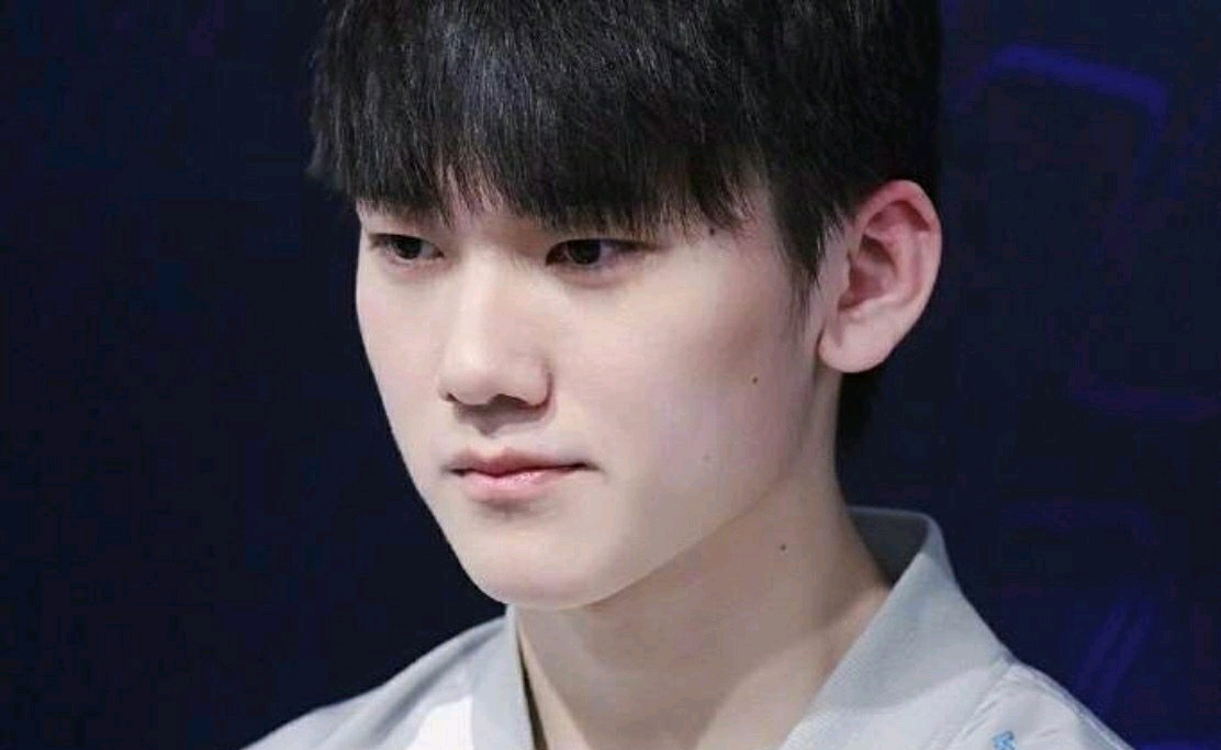 对阵强硬风 对阵强硬风